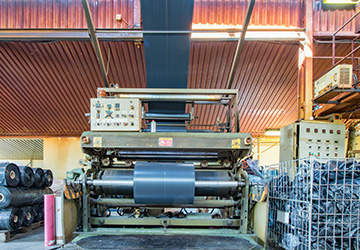 Pap-et Kft. - Szelektív kukazsákok, takarófóliák, újrahasznosított és környezetbarát anyagokból, egy élhetőbb környezetért. 