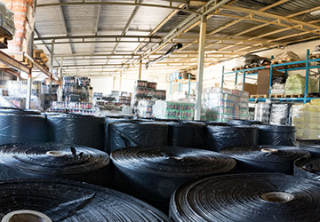 Pap-et Kft. - Szelektív kukazsákok, takarófóliák, újrahasznosított és környezetbarát anyagokból, egy élhetőbb környezetért. 